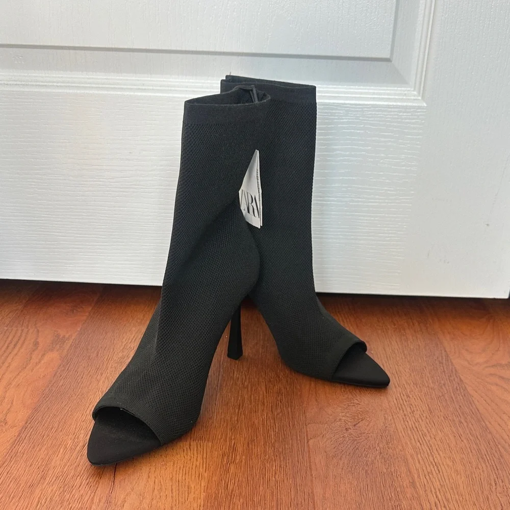 Zara Black Heeled Open Toe Boots - Picture 2 of 6